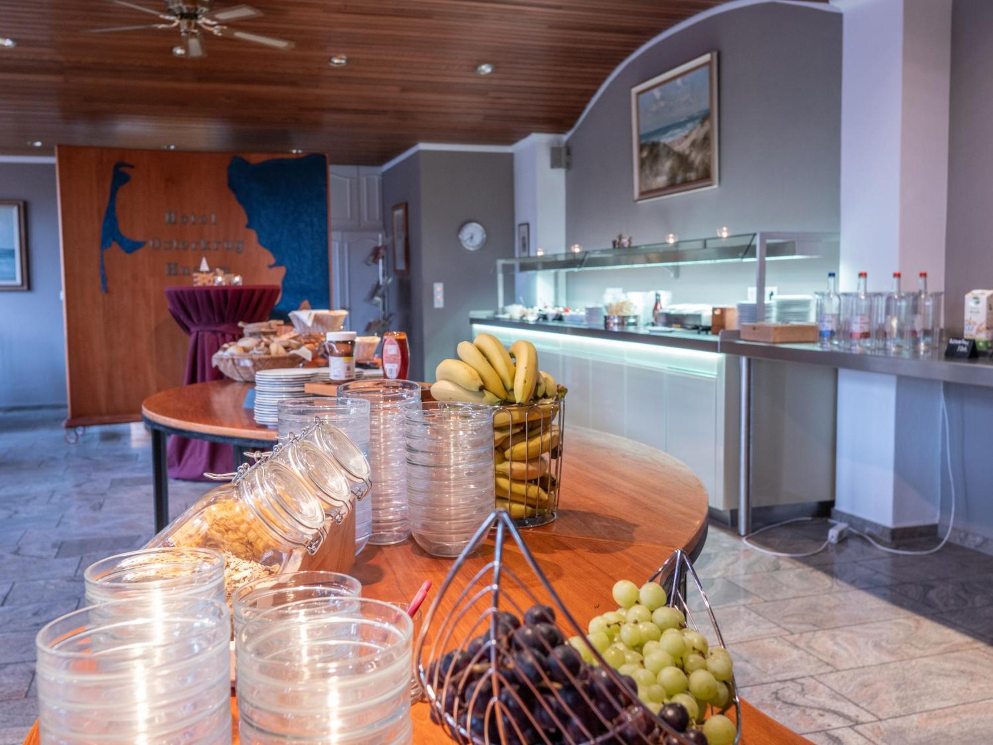 הוסום Hotel Osterkrug מראה חיצוני תמונה