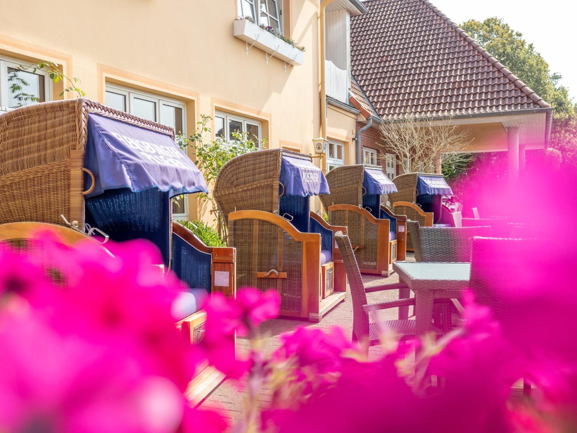 הוסום Hotel Osterkrug מראה חיצוני תמונה